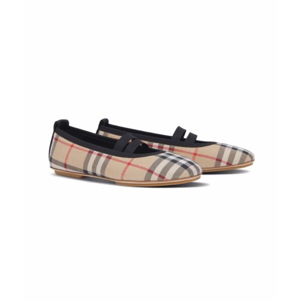 BURBERRY FLATS