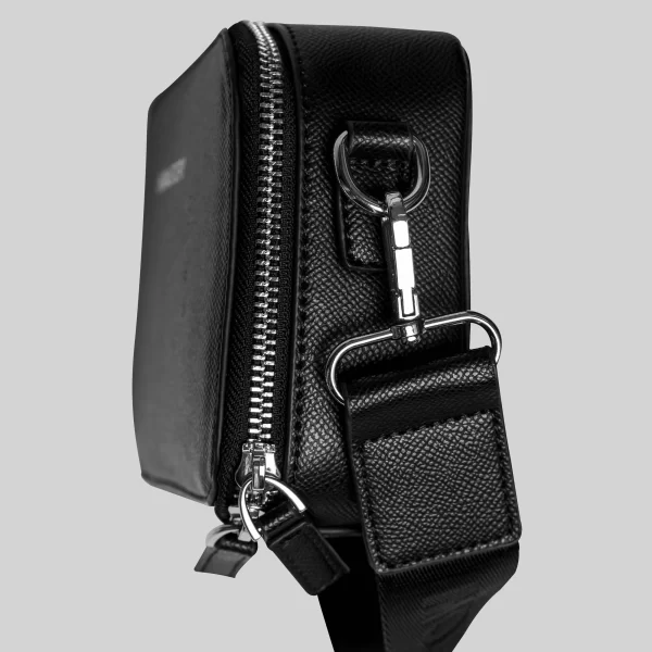FANNYPACK SHUM - Imagen 5