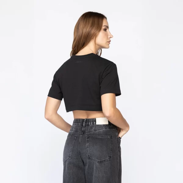 CROP TOP OVERSIZE GATERLEN BLACK - Imagen 5
